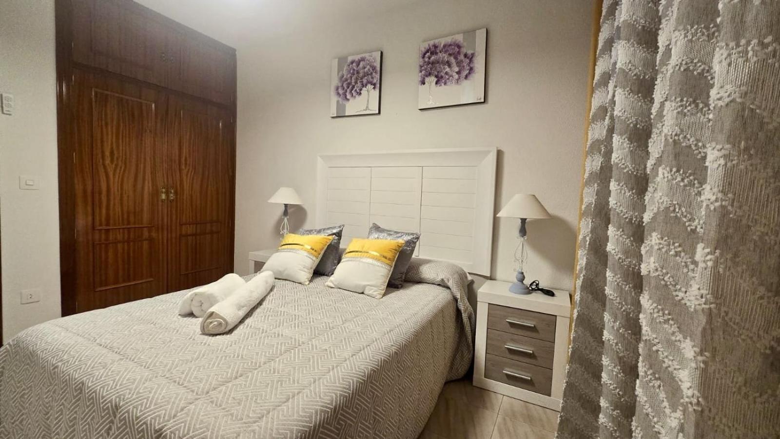 Apartamento Plaza Espana Вальдепеньяс Экстерьер фото